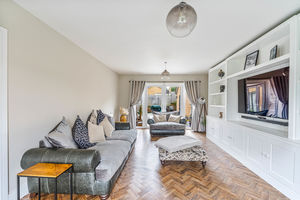 Photo 9- click for photo gallery